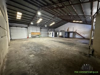 Factory, Warehouse & Industrial commercial property leased at 5&6/79-81 Anzac Ave Redcliffe QLD 4020
