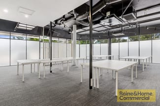 Shop & Retail commercial property leased at 1/57 Old Northern Road Albany Creek QLD 4035 Shop & Retail commercial property leased at 1/57 Old Northern Road Albany Creek QLD 4035