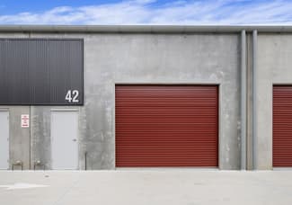 Factory, Warehouse & Industrial commercial property for lease at 42/401 West Dapto Road Horsley NSW 2530