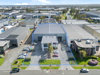 Factory, Warehouse & Industrial commercial property leased at 13-15 Endeavour Way Braeside VIC 3195 Factory, Warehouse & Industrial commercial property leased at 13-15 Endeavour Way Braeside VIC 3195