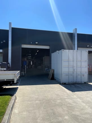 Showrooms / Bulky Goods commercial property leased at 7 Wanrua Cheltenham VIC 3192