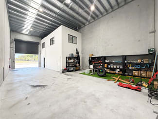 Factory, Warehouse & Industrial commercial property for lease at 4/34-36 Mill Street Yarrabilba QLD 4207