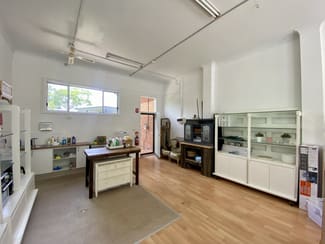 Shop & Retail commercial property leased at 6/5-15 Burnt Street Seaforth NSW 2092 Shop & Retail commercial property leased at 6/5-15 Burnt Street Seaforth NSW 2092