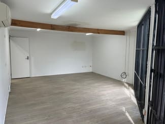 Factory, Warehouse & Industrial commercial property leased at 2/31-33 Dover Drive Burleigh Heads QLD 4220 Factory, Warehouse & Industrial commercial property leased at 2/31-33 Dover Drive Burleigh Heads QLD 4220