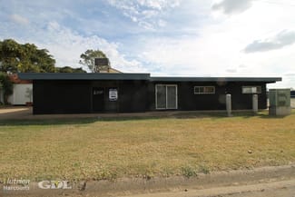 Factory, Warehouse & Industrial commercial property for lease at 37 Macaulay Road Emerald QLD 4720
