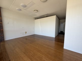 Offices commercial property leased at 2/153 Old Cleveland Road Capalaba QLD 4157