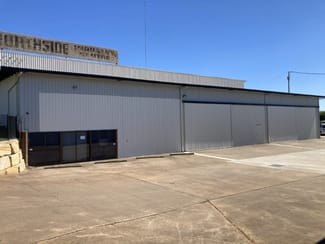 Shop & Retail commercial property for lease at 60 Vanity Street Rockville QLD 4350 Shop & Retail commercial property for lease at 60 Vanity Street Rockville QLD 4350