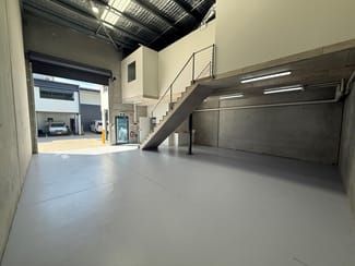 Factory, Warehouse & Industrial commercial property leased at 9/29 Wurrook Circuit Caringbah NSW 2229