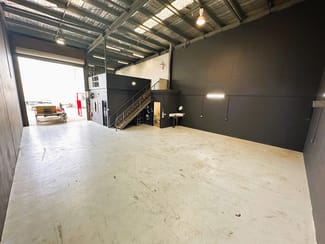 Factory, Warehouse & Industrial commercial property leased at 10/15 Carl Street Rural View QLD 4740 Factory, Warehouse & Industrial commercial property leased at 10/15 Carl Street Rural View QLD 4740