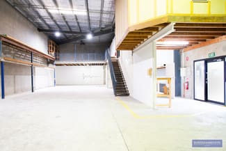 Shop & Retail commercial property for lease at Clontarf QLD 4019 Shop & Retail commercial property for lease at Clontarf QLD 4019