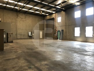 Factory, Warehouse & Industrial commercial property leased at 27/575 WOODVILLE ROAD Guildford NSW 2161