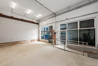 Shop & Retail commercial property for lease at 52 Young Street Frankston VIC 3199