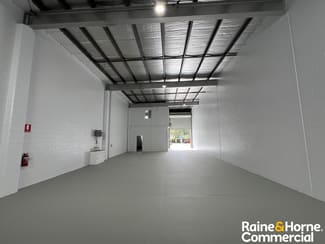 Factory, Warehouse & Industrial commercial property for lease at 2/60 Zillmere Road Geebung QLD 4034