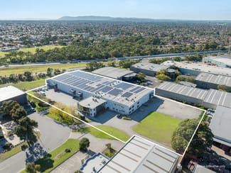 Factory, Warehouse & Industrial commercial property for lease at 2 Southpark Close Keysborough VIC 3173