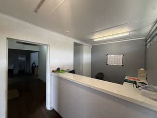 Factory, Warehouse & Industrial commercial property for lease at 27 Hampton Street East Brisbane QLD 4169