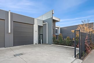 Factory, Warehouse & Industrial commercial property for lease at 1/8-10 Clarendon Street Drysdale VIC 3222