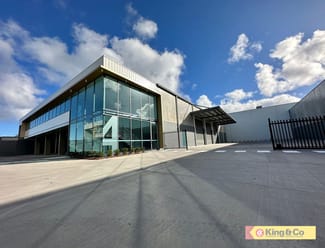 Factory, Warehouse & Industrial commercial property sold at 4/31 Ron Parkinson Crescent Corbould Park QLD 4551