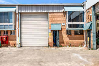 Factory, Warehouse & Industrial commercial property sold at Unit 21/4-6 Barry Road Chipping Norton NSW 2170