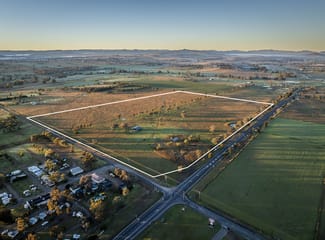 Rural / Farming commercial property sold at ‘Crossroads’ New England Highway Tamworth NSW 2340 Rural / Farming commercial property sold at ‘Crossroads’ New England Highway Tamworth NSW 2340