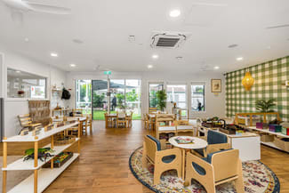 Showrooms / Bulky Goods commercial property for sale at Guardian Childcare, 107 Beaudesert Road Moorooka QLD 4105