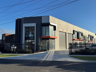 Factory, Warehouse & Industrial commercial property sold at 1/5A Apsley Place Seaford VIC 3198