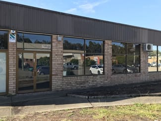 Showrooms / Bulky Goods commercial property leased at Berkeley Vale NSW 2261 Showrooms / Bulky Goods commercial property leased at Berkeley Vale NSW 2261