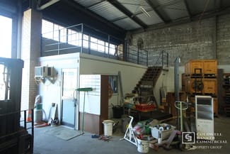 Factory, Warehouse & Industrial commercial property leased at 1/5 Carlyle Street Slacks Creek QLD 4127