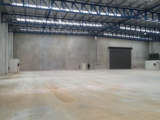 Factory, Warehouse & Industrial commercial property leased at 27 Waler Circuit Smeaton Grange NSW 2567