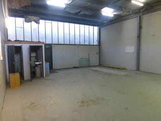 Factory, Warehouse & Industrial commercial property leased at 11/39-43 Bennet Street Dandenong VIC 3175