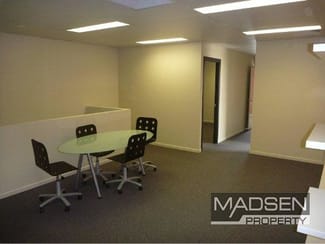 Offices commercial property leased at Willawong QLD 4110