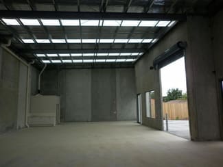 Factory, Warehouse & Industrial commercial property leased at 6/57-59 Cameron Street Cranbourne VIC 3977