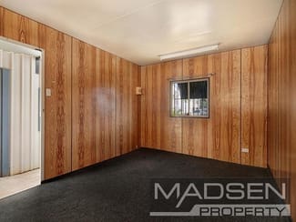 Factory, Warehouse & Industrial commercial property leased at 1/17 Counihan Road Seventeen Mile Rocks QLD 4073