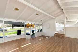 Shop & Retail commercial property leased at 675 Dandenong Road Malvern VIC 3144 Shop & Retail commercial property leased at 675 Dandenong Road Malvern VIC 3144