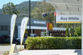 Shop & Retail commercial property leased at 1/2B Reef Pl Cnr Shute Harbour Rd/Paluma Rd Cannonvale QLD 4802 Shop & Retail commercial property leased at 1/2B Reef Pl Cnr Shute Harbour Rd/Paluma Rd Cannonvale QLD 4802