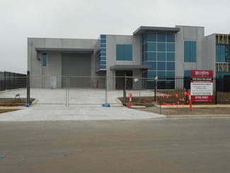 Factory, Warehouse & Industrial commercial property leased at 13 Latchford St Cranbourne West VIC 3977