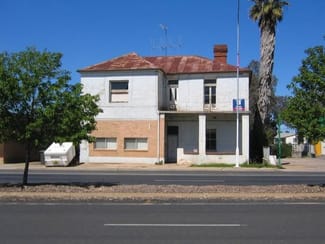 Factory, Warehouse & Industrial commercial property sold at 189 Kendal Street Cowra NSW 2794