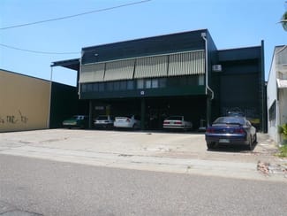 Factory, Warehouse & Industrial commercial property leased at 13 Lucinda Street Woolloongabba QLD 4102