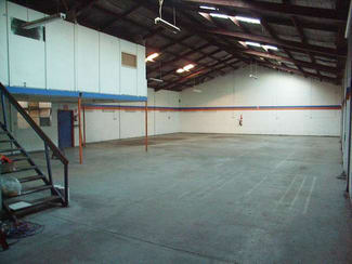 Factory, Warehouse & Industrial commercial property leased at Oakleigh VIC 3166