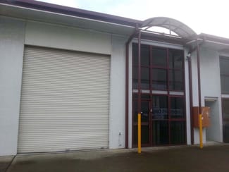 Factory, Warehouse & Industrial commercial property leased at 4 / 2 Carnarvon Road West Gosford NSW 2250