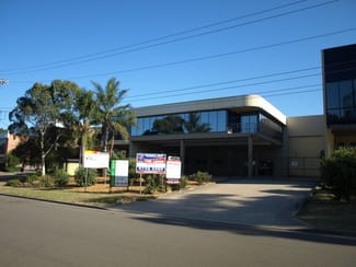 Factory, Warehouse & Industrial commercial property leased at 13 Centre Place Wetherill Park NSW 2164