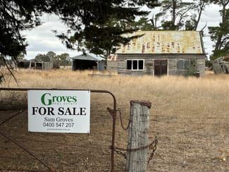 Rural / Farming commercial property sold at 94 Mokanger Road Cavendish VIC 3314