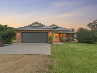 Rural / Farming commercial property for sale at 42 Katamatite Road Katamatite VIC 3649