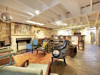 Showrooms / Bulky Goods commercial property leased at 133 Dowling Street Woolloomooloo NSW 2011