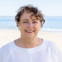 Tracey Ryan