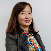 Kelly  Zhang
