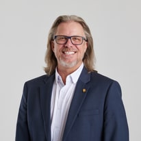 Cambell Giles