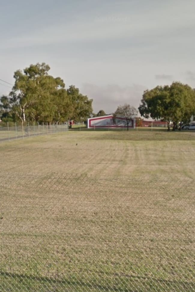 12 Ashley Park Drive Chelsea Heights VIC 3196