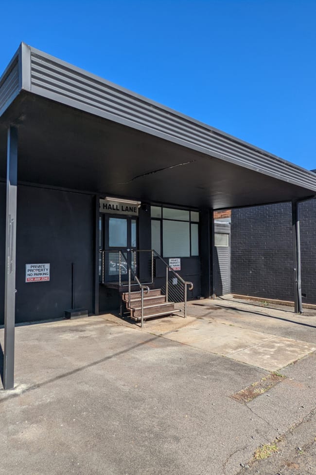 4 Hall Lane Toowoomba QLD 4350
