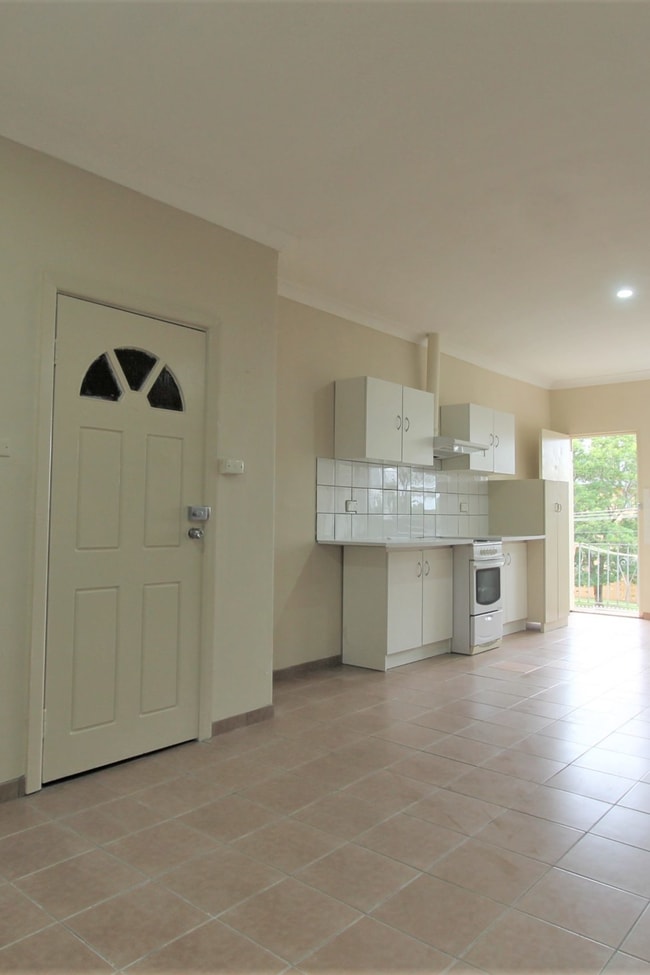 1/20 Commercial Road Lalor Park NSW 2147