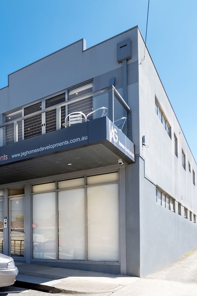 Shop 18 Hampton Road Essendon West VIC 3040